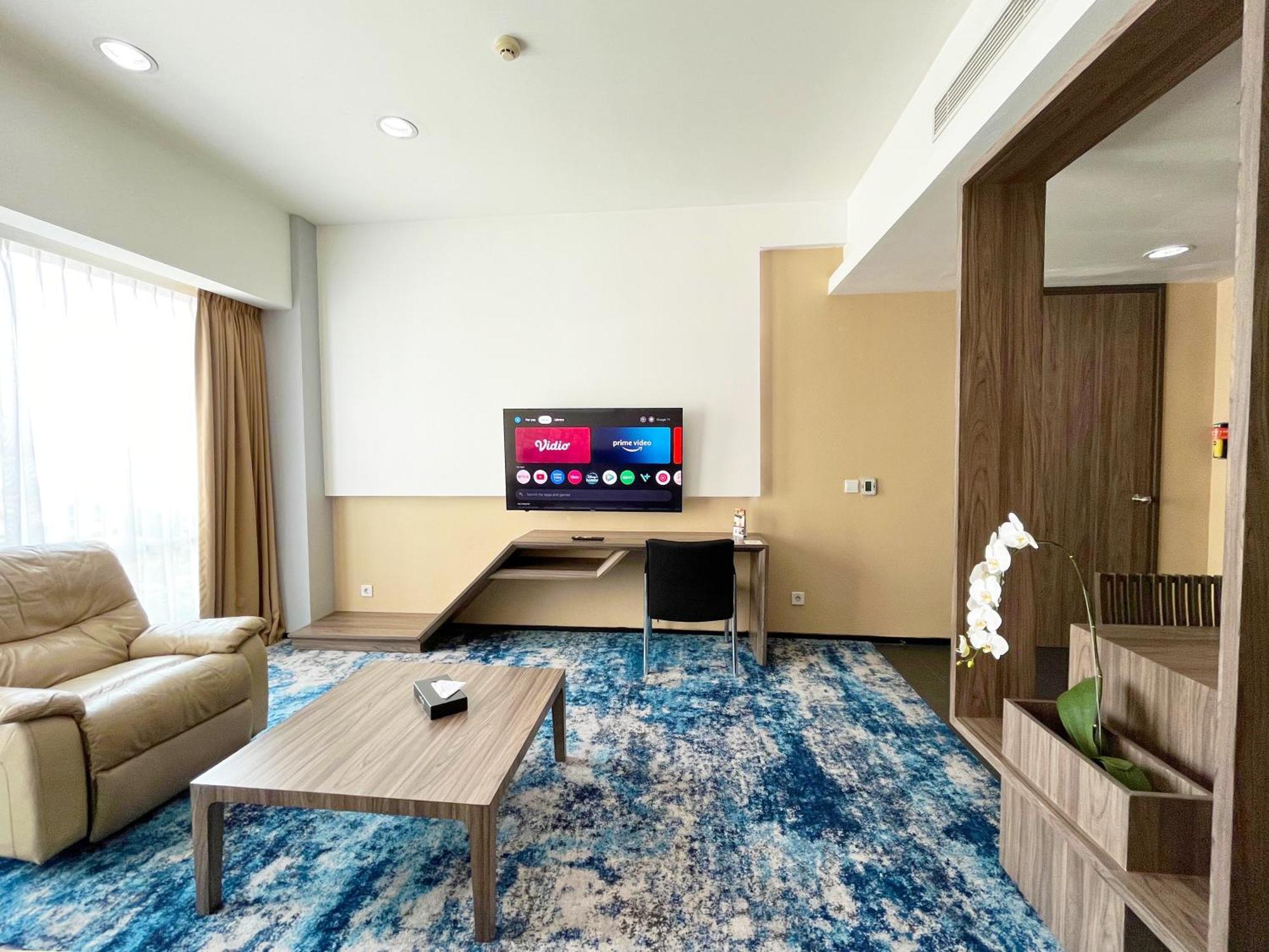 Novotel Hotel 4*