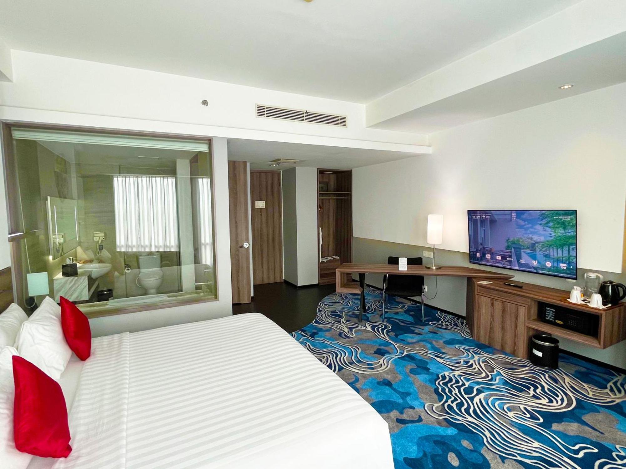 Novotel